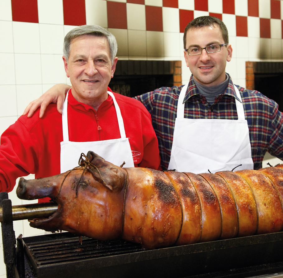 Porchetta cotta al forno a legna